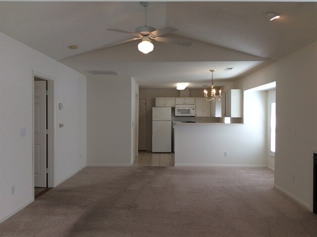 Building Photo - 5850 Regent Village Drive