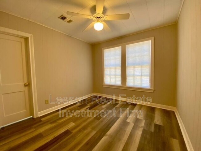 Foto del edificio - 735 Ratcliff St
