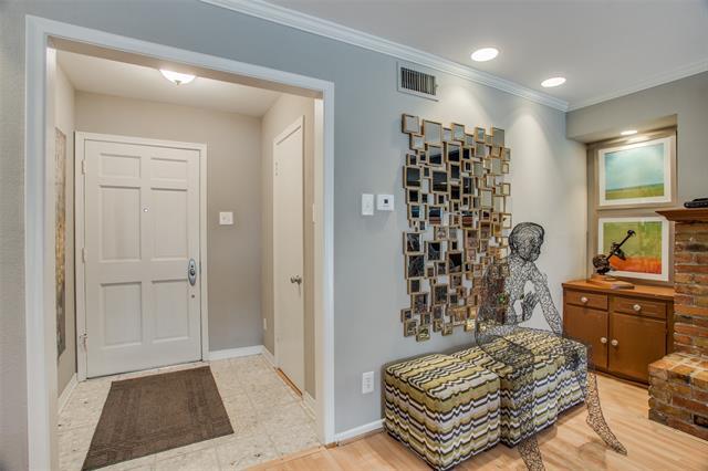 Building Photo - 6410 Lake Cir Dr