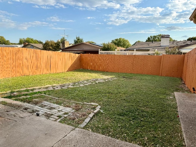 Building Photo - 4836 Brandenburg Ln