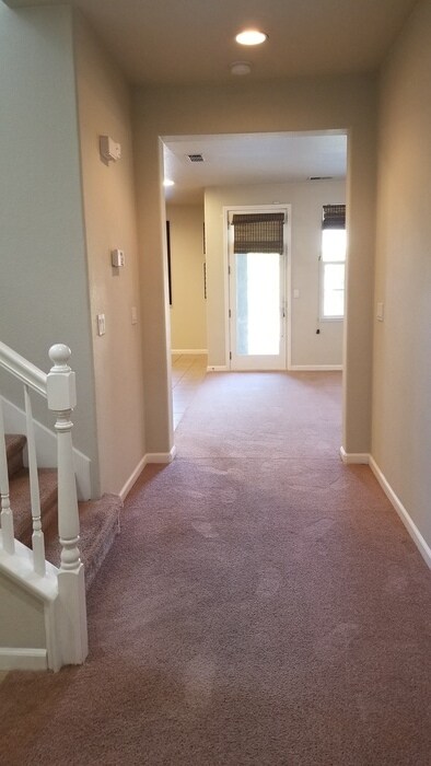 Building Photo - 953 Campfire Cir