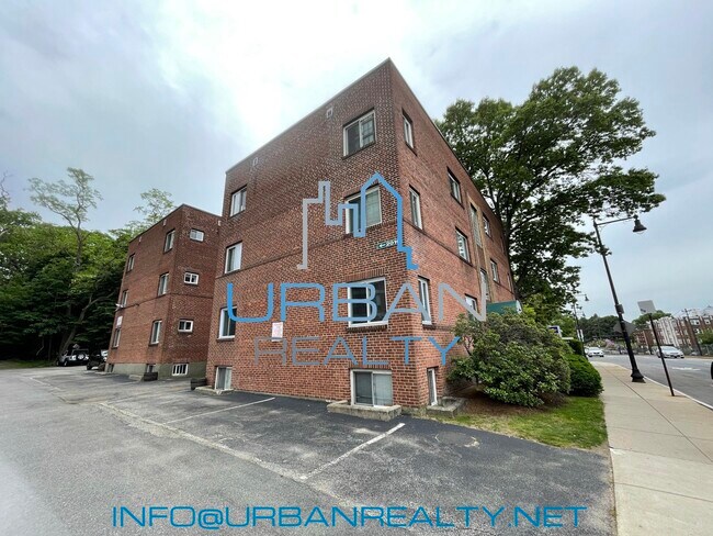 Foto del edificio - 2016 Commonwealth Ave