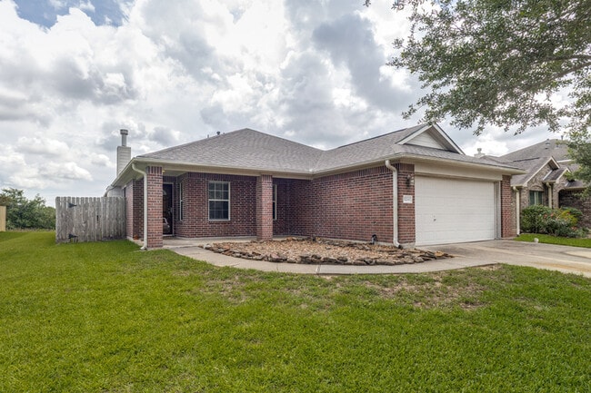 Building Photo - 5224 McGrath Dr