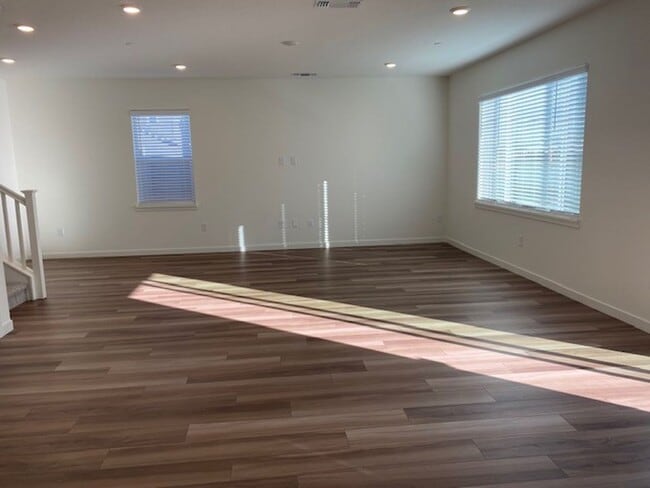 Building Photo - 2241 Milky Way Cir