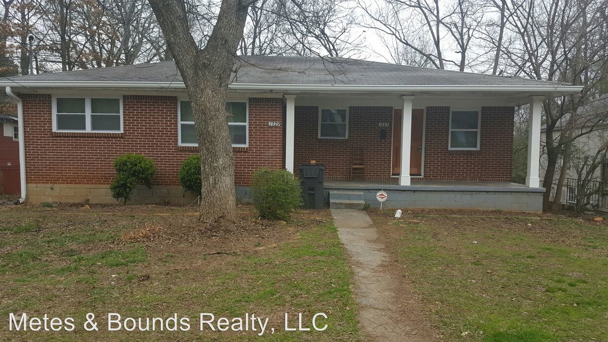 1327 Clermont Ave, East Point, GA 30344 Condo for Rent in East Point