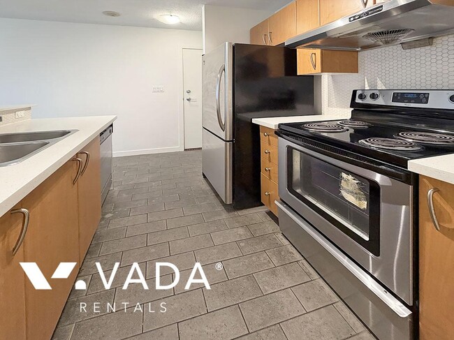 Building Photo - Oscar 1 BR APT Rental 607-1295 Richards St Vancouver: VADA