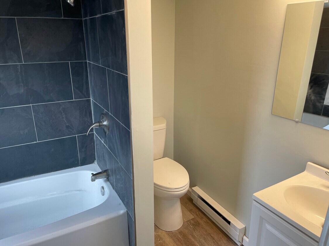 Foto del edificio - 839 S Wilbur Ave