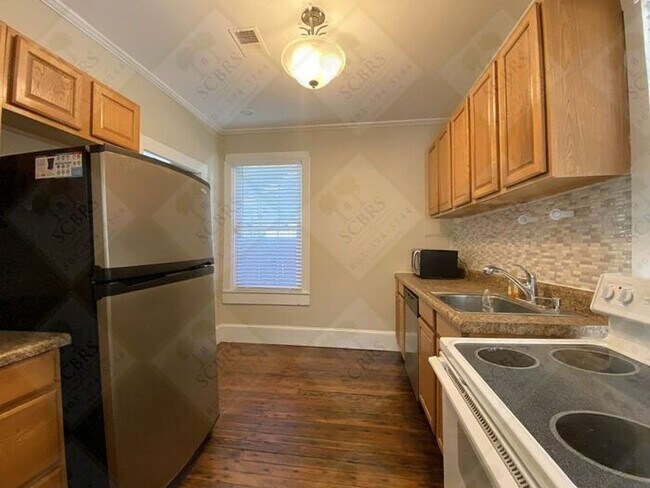 Building Photo - Charming 2 Bedroom Home Near Downtown Colu...