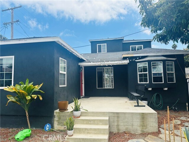Foto principal - 1178 E 21st St