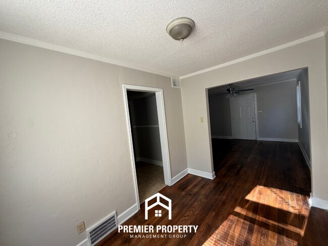 Foto del edificio - 3145 N Lafayette Cir