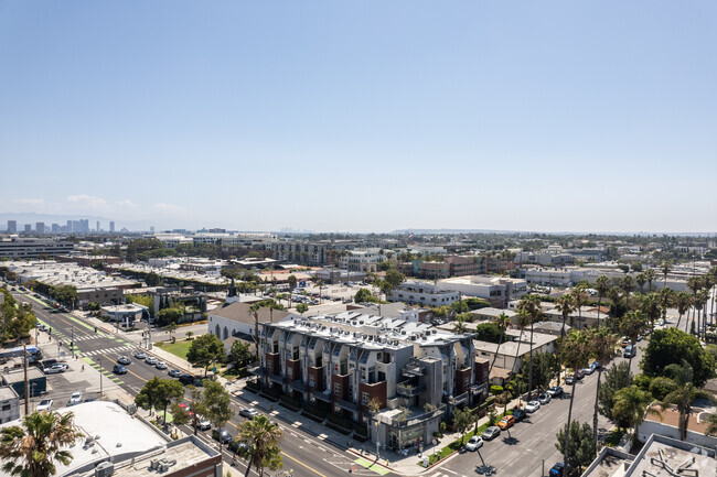 Aerial Photo - The Broadway Lofts