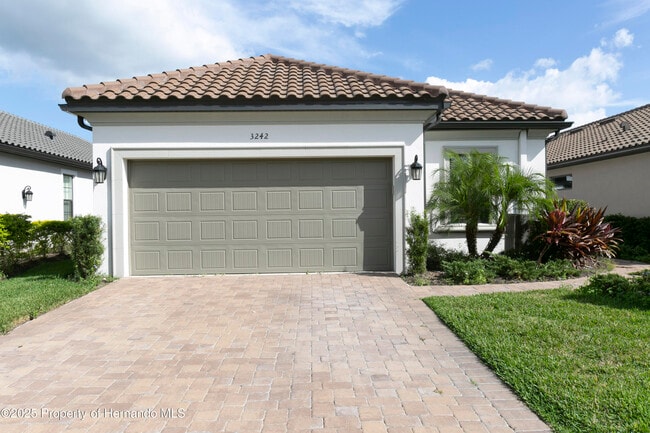 Building Photo - 3242 Francoa Dr