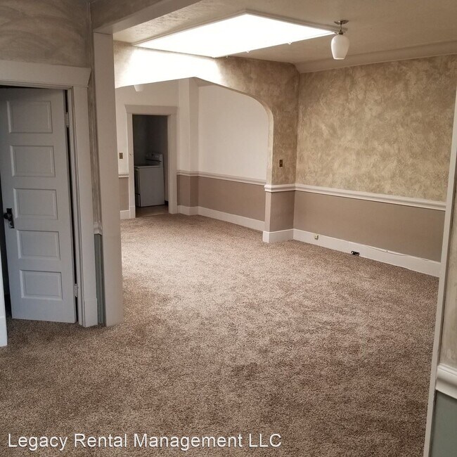 Foto del edificio - 2 br, 1 bath House - 121 E. Main