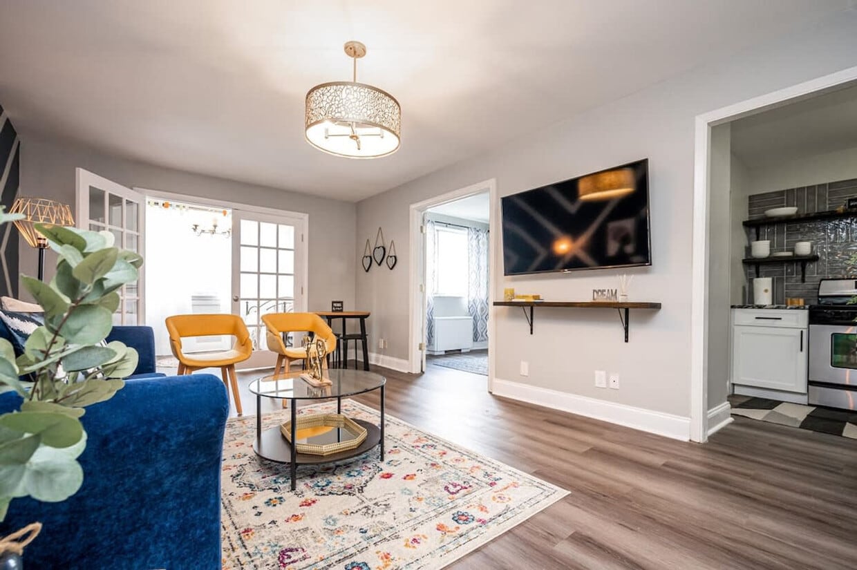 Foto principal - 215 Piedmont Ave NE