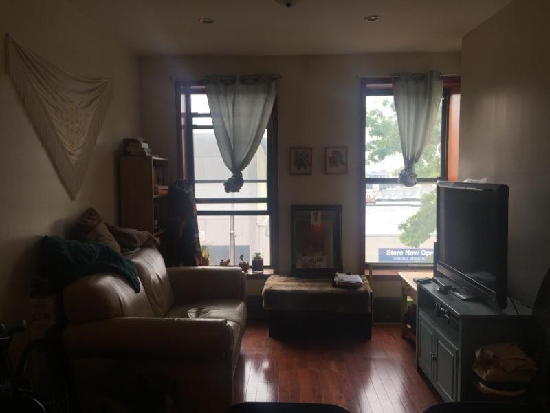 Primary Photo - 467 5th Ave