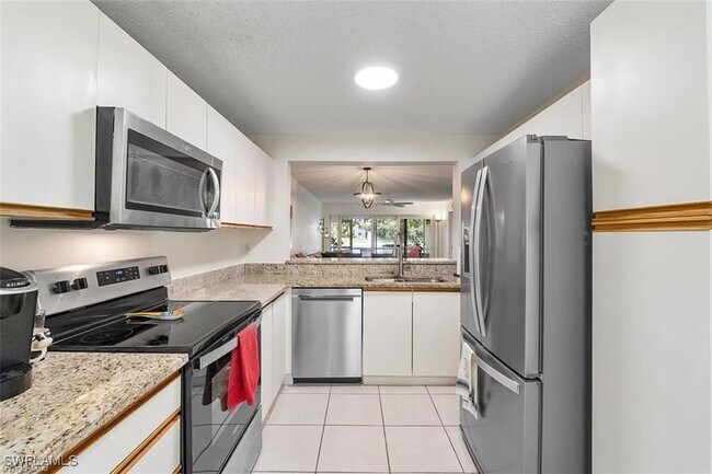 Building Photo - 260 Timber Lake Cir