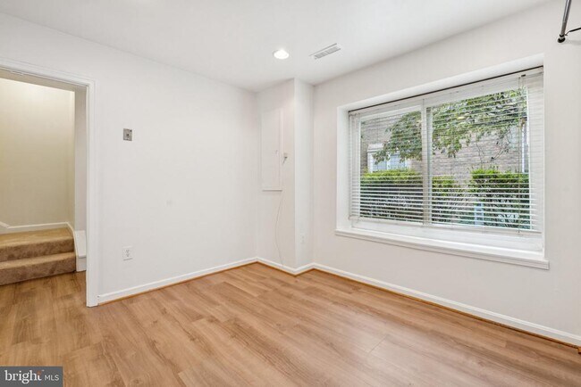 Foto del edificio - 3881 Persimmon Cir
