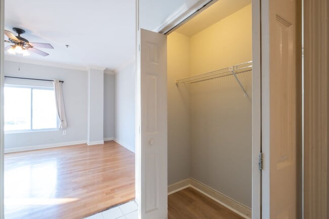 Building Photo - 2161 Peachtree Rd