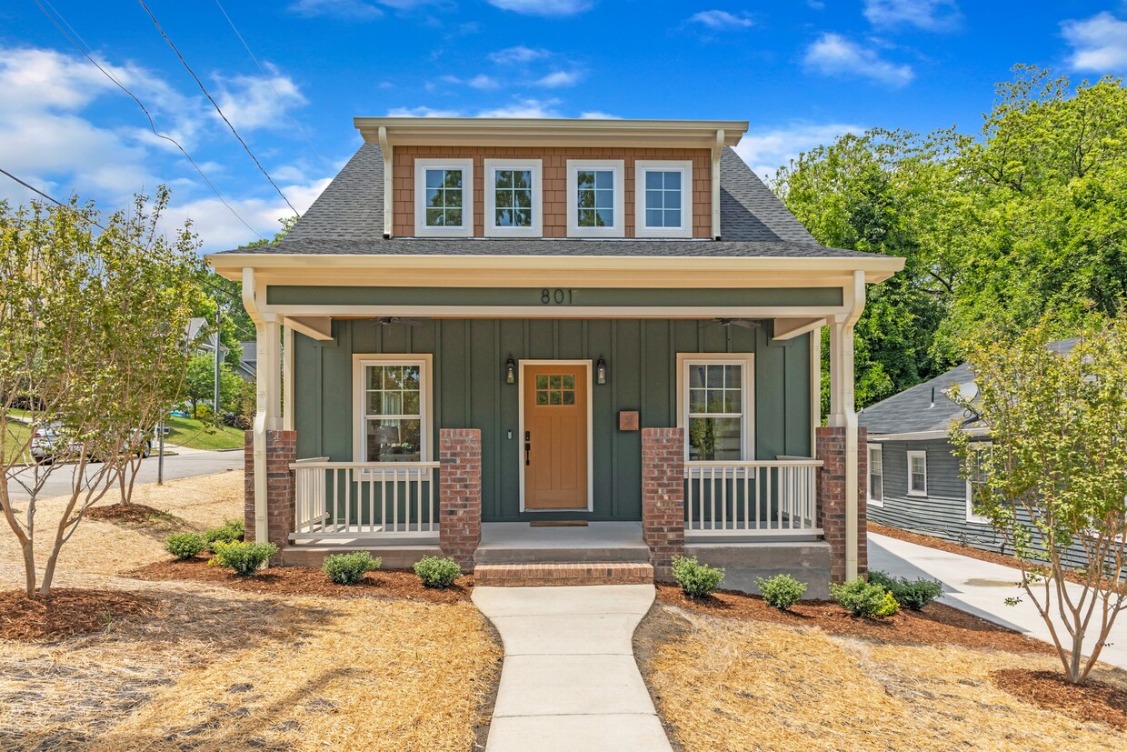 Photo - 801 N Elm St (Durham, NC)