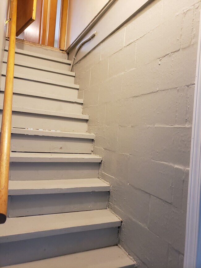 Foto del edificio - 411 W Linden Ave