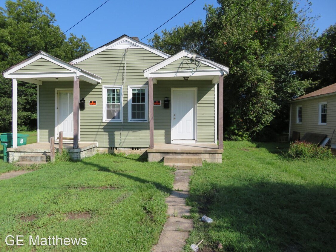 Primary Photo - 1 br, 1 bath House - 915 Priam Street