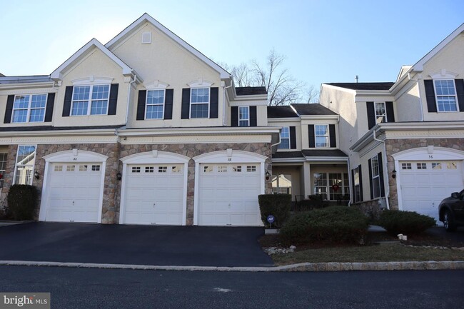 Building Photo - 38 Longview Ln