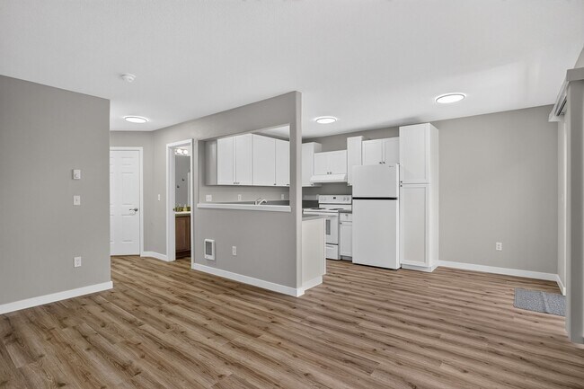 Foto del edificio - 18055 SE Bluff Rd