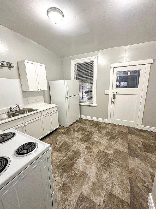 Foto del edificio - Washington Blvd