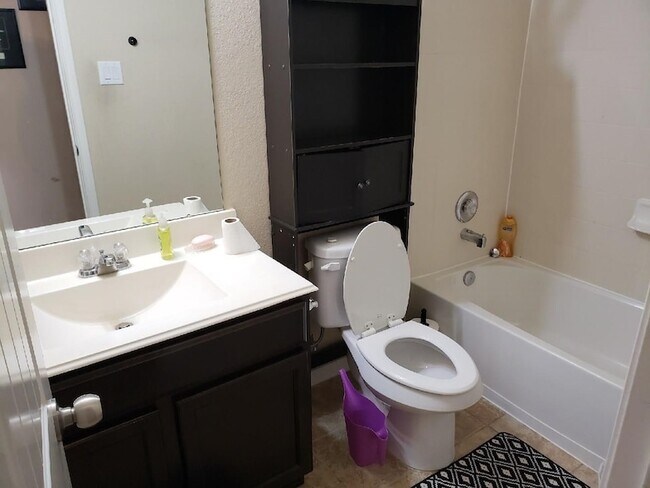 Foto del edificio - 9211 Adobe Sky Ct