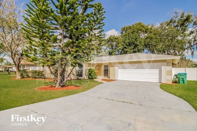 Foto del edificio - 118 Ruby Red Ln