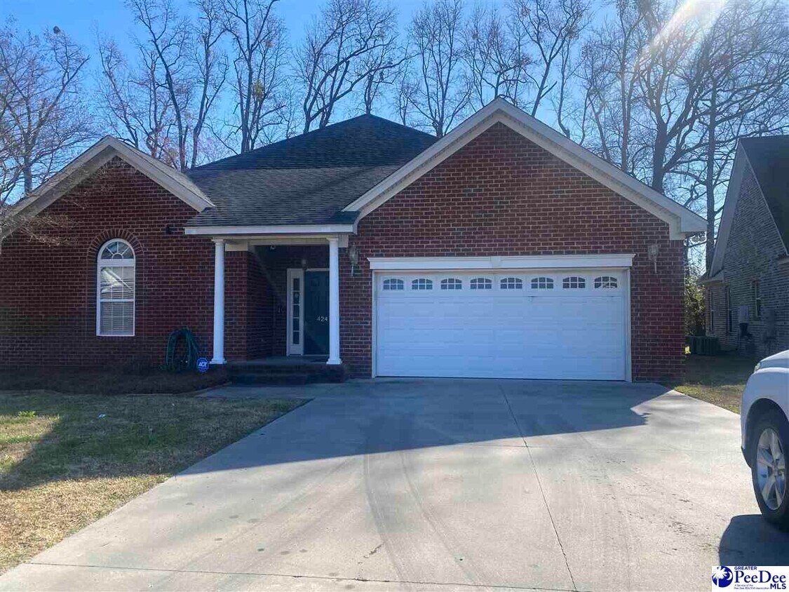 Primary Photo - 424 Sterling Dr