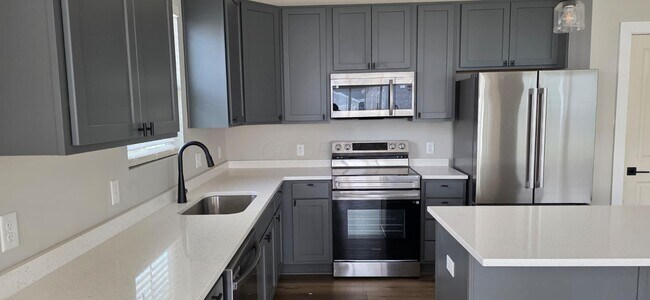 Foto del edificio - 566 Rochdale Run