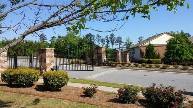 Building Photo - 280 Brynfield Pkwy