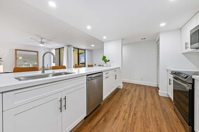 Foto del edificio - 955 Egret Cir