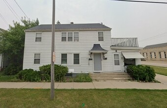 Building Photo - 706 N Irwin Ave
