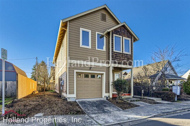 Foto del edificio - 3 br, 2.5 bath House - 319 NW Adams Ave