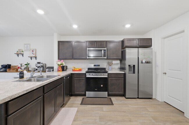 Foto del edificio - 3837 Currant Ln