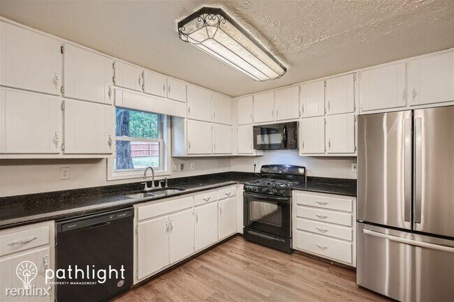 Foto del edificio - 4 br, 2.5 bath House - 139 Sauterne Way UNIT