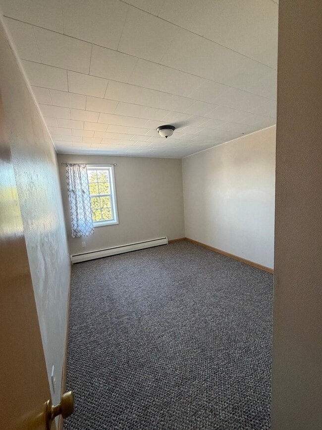 Bedroom #1 - 100 Alfred St