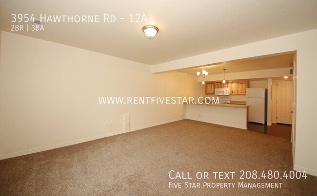 Building Photo - Spacious Townhome With 2 Primary Bedrooms!...