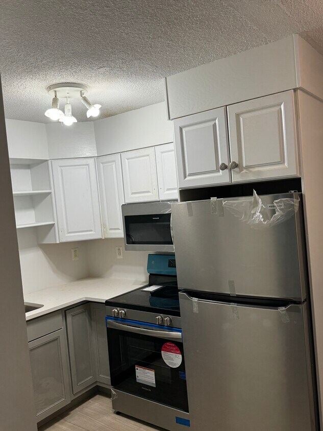 Foto principal - 2059 Huntington Ave