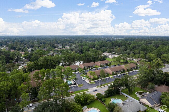 Aerial Photo - Lakes Edge At Mandarin
