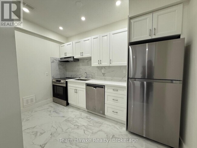 Photo du bâtiment - 521 Bay St