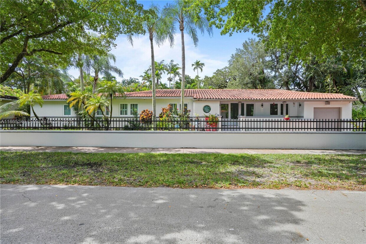 Foto principal - 1436 Mantua Ave