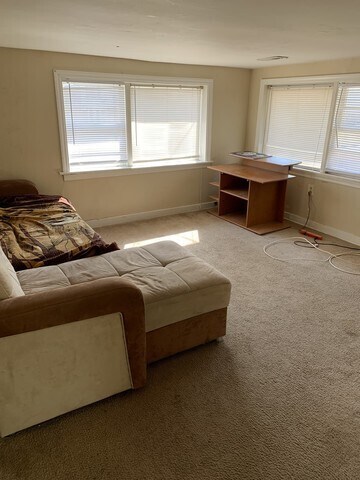 Building Photo - 521 E Wilson St