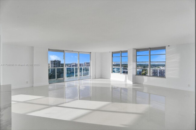 Foto del edificio - 3800 S Ocean Dr