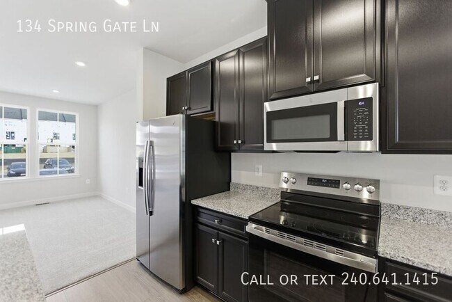 Building Photo - 134 Spring Gate Ln