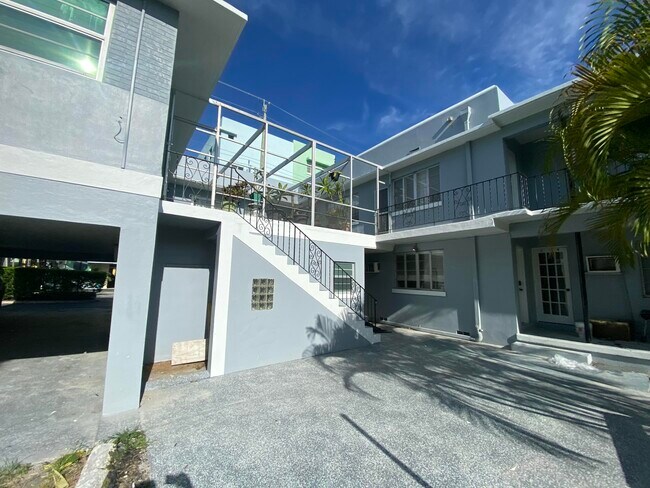 Foto del edificio - 112 Lake Ave