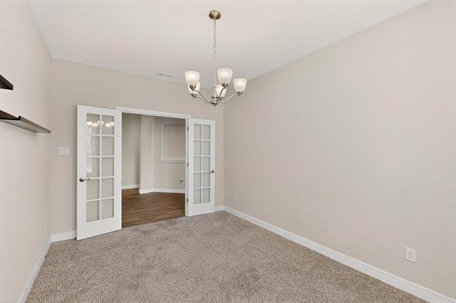 Building Photo - 625 Hogan Dr