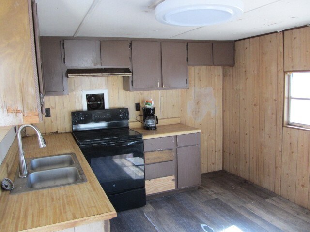 Foto del edificio - 1306 Avenue E